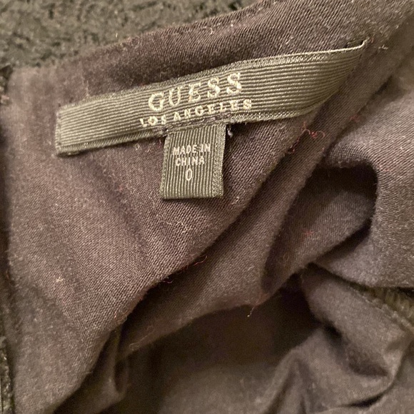 Guess pants 😍 - Picture 7 of 8